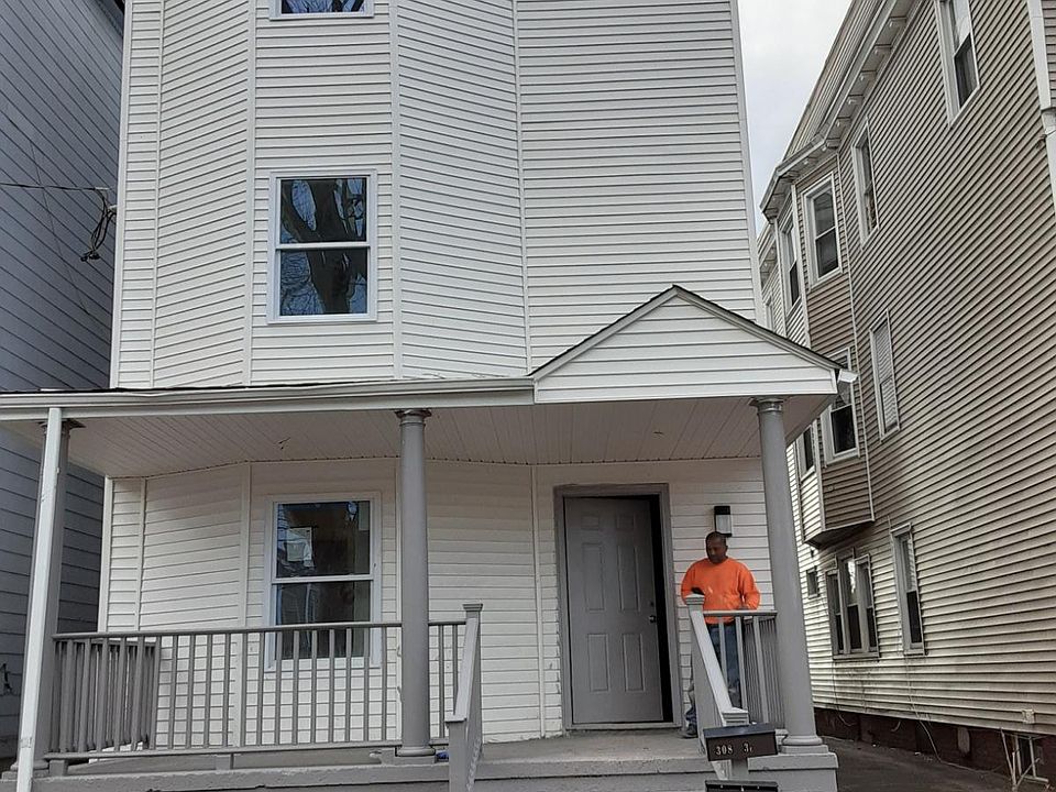 1st image of 306 Howard Ave #1