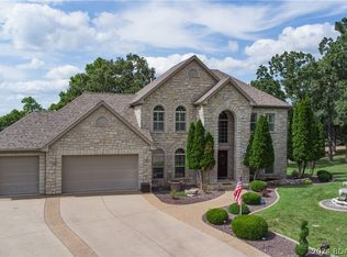 1385 Arbor Ct, Osage Beach, MO 65065