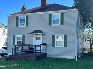 33 Virginia Rd, Cheektowaga, NY 14225