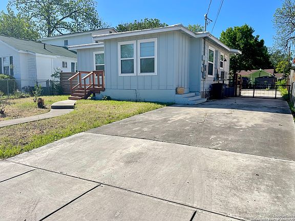 3rd image of 130 Hearne Ave