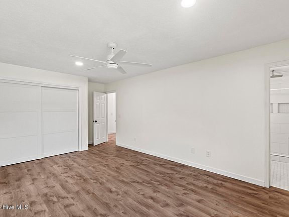 3rd image of 1815 Watts Landing Road