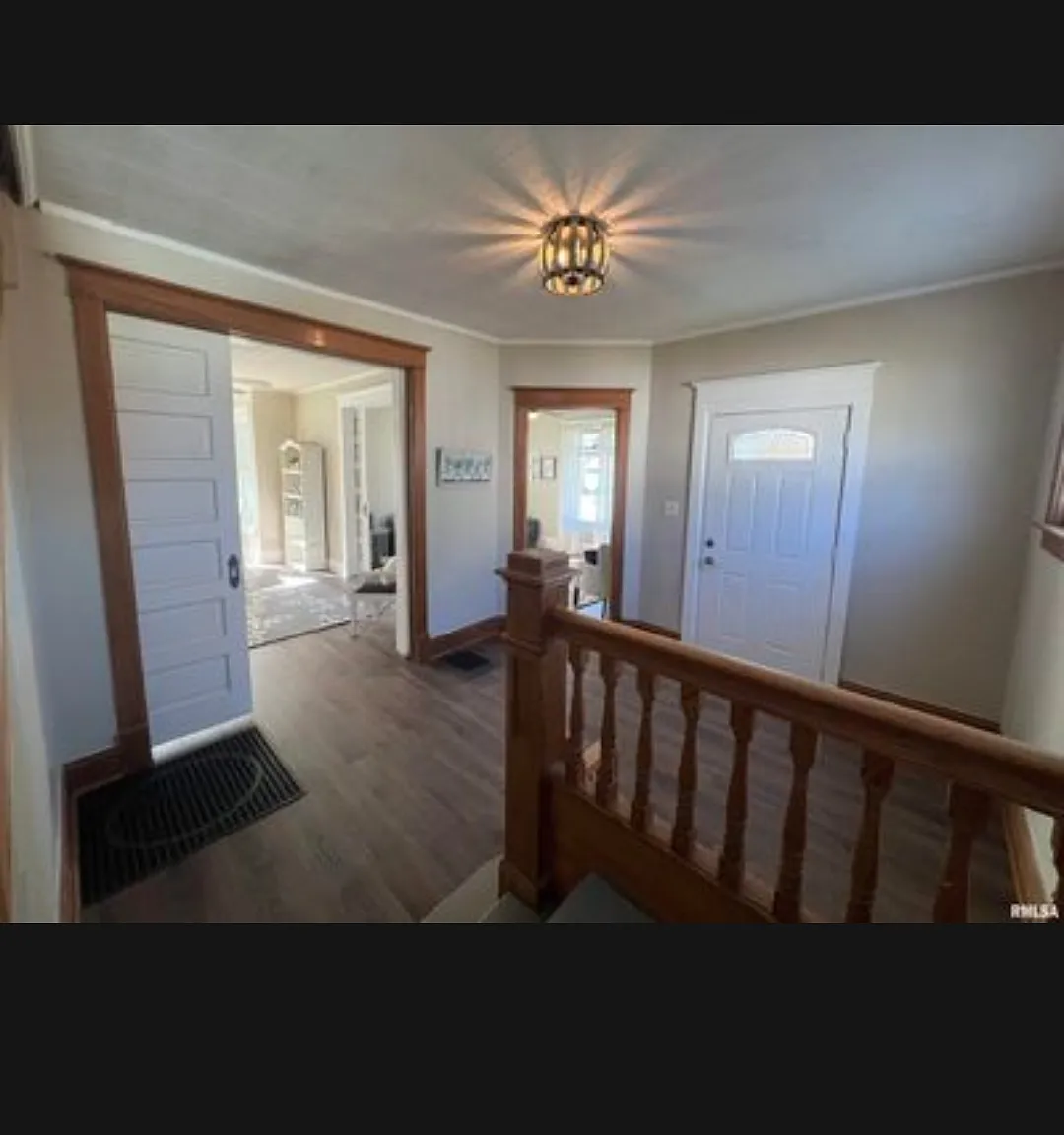3 bed, 1009 sqft, $1,400 — Photo 4