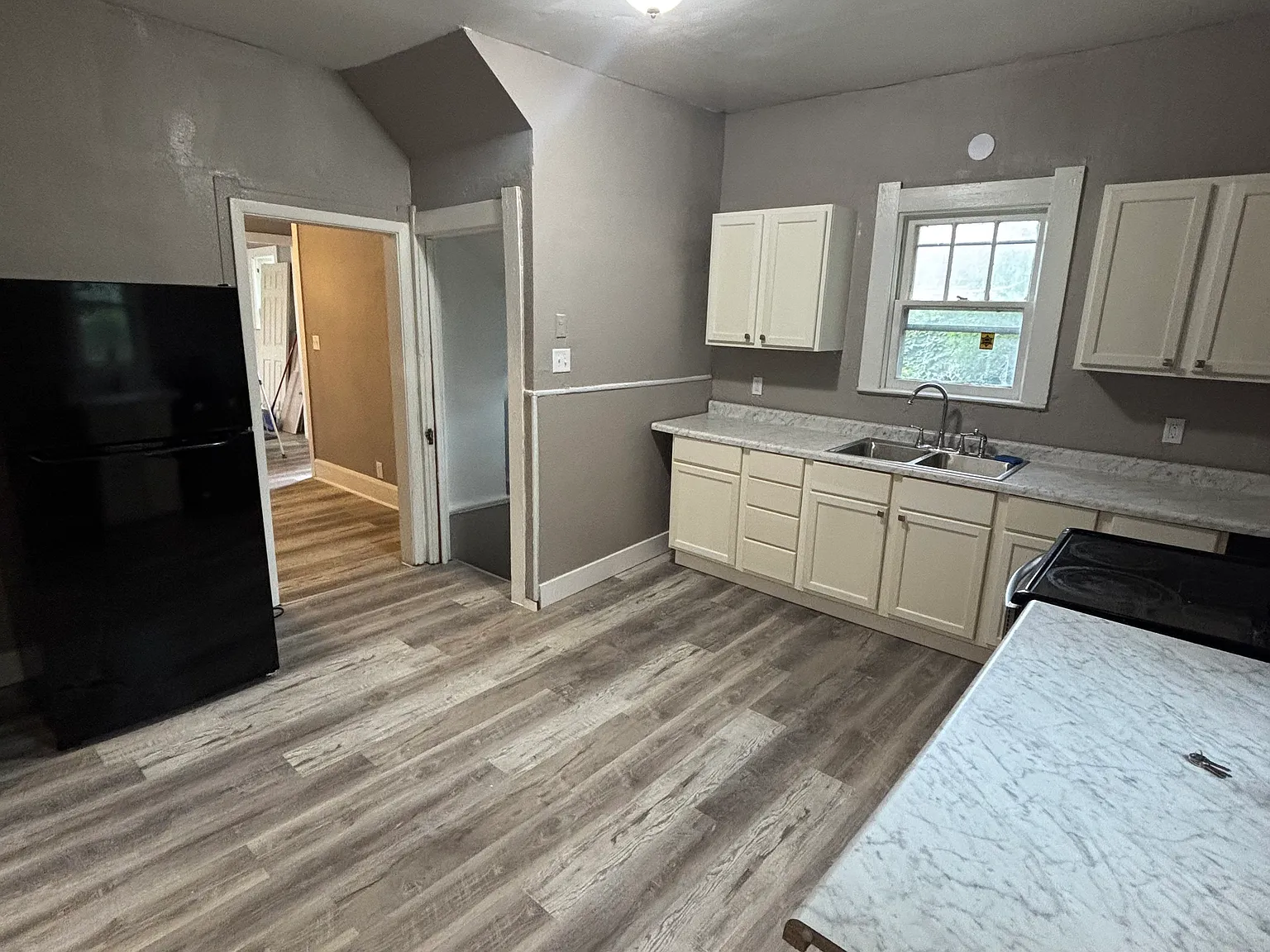 4 bed, 1472 sqft, $1,350 — Photo 4
