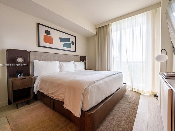 3rd image of 1611 SW 2nd Ave #613