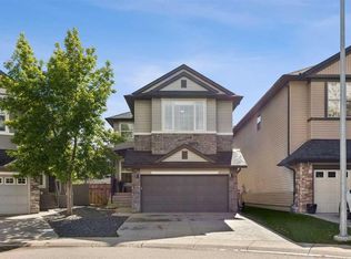 96 NE Cranridge Cres SE, Calgary, AB T3M 0J3