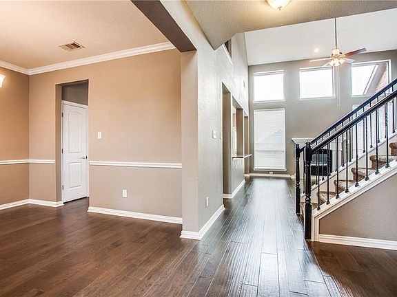 3rd image of 3245 Button Bush Dr