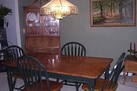 Formal dining room