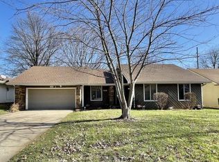 3268 S Benton Ave, Springfield, MO 65807