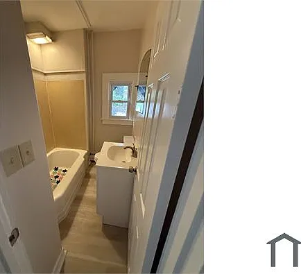 28 Grove St — Photo 2