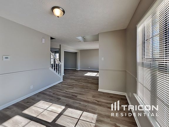 5th image of 7760 Oakshot Ln