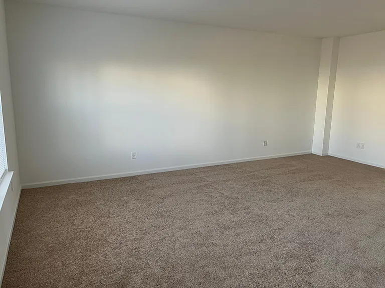 1210 S Aberdeen Dr — Photo 4