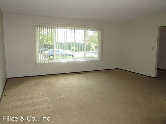 3rd image of 7381 Miller Ave