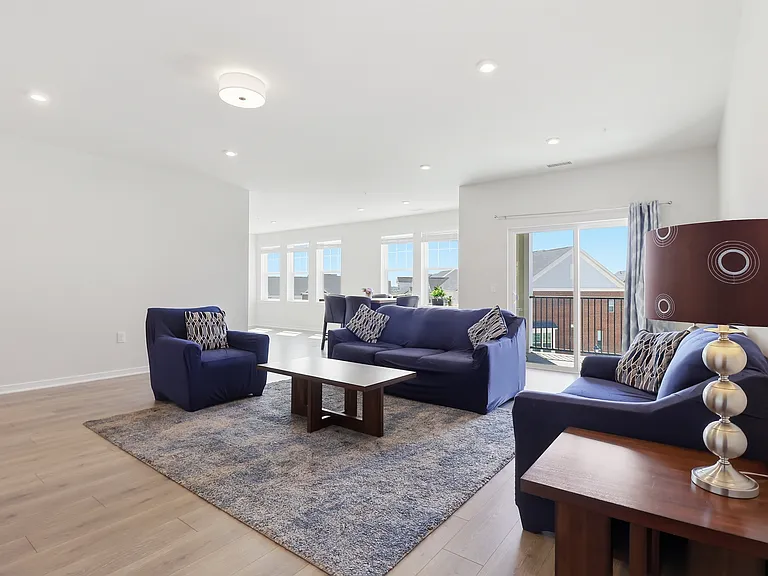 700 Mount Airy Ter NE #301 — Photo 4