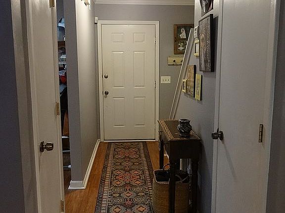 Closet left 1/2 bath right