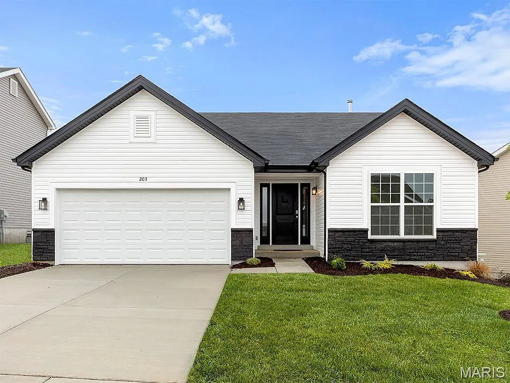 5056 Knotty Alder Dr photo 1