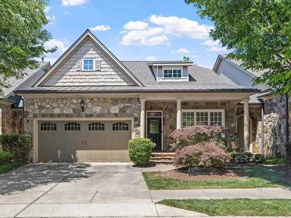 4135 Gardenlake Dr, Raleigh, NC 27612