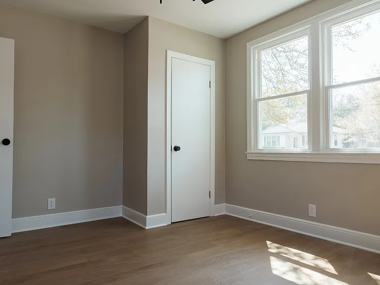 332 Guilford St — Photo 15