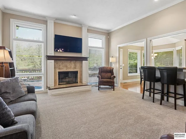 2337 N 133rd Cir, Omaha, NE 68164