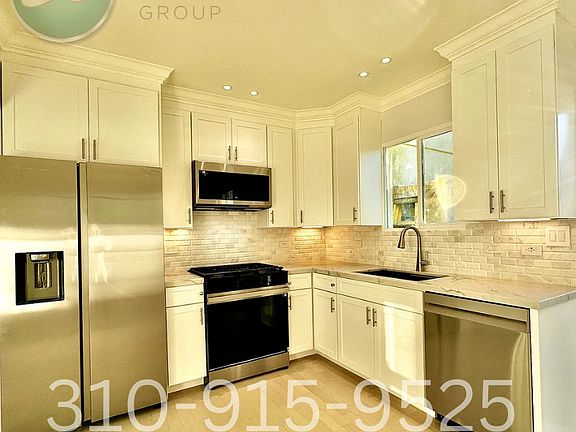 4th image of 12409 Greene Ave #A