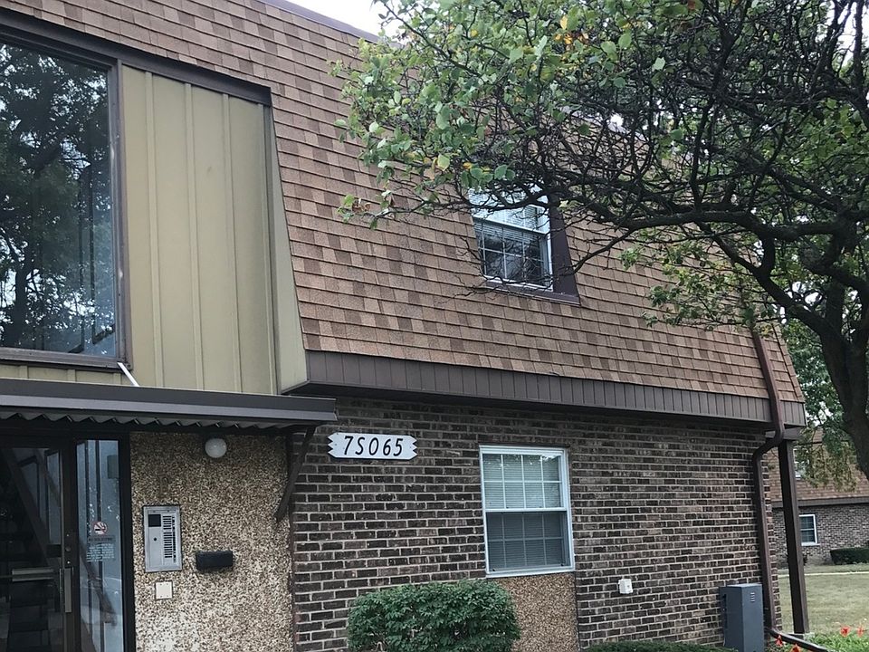 1st image of 7S065 Suffield Ct #F-205