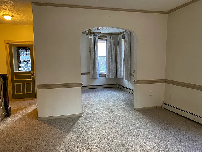 124 S 11th St — Photo 6