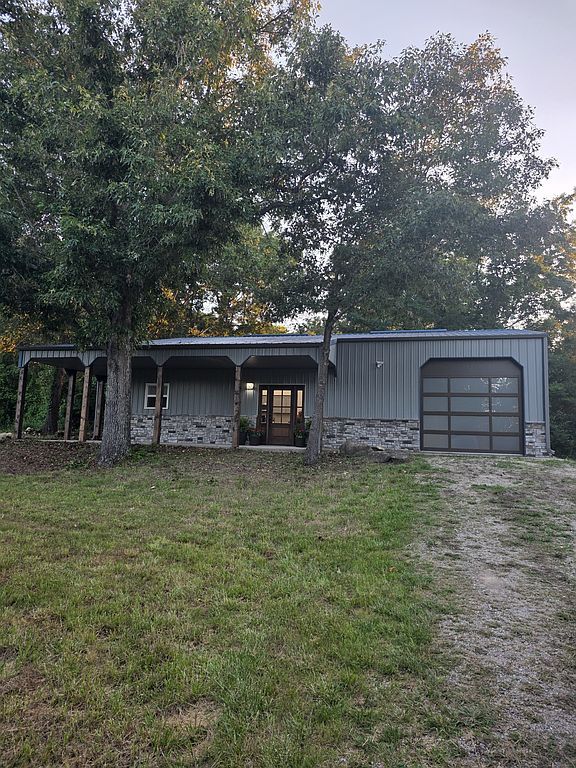 557 Deer Run St - Property Image