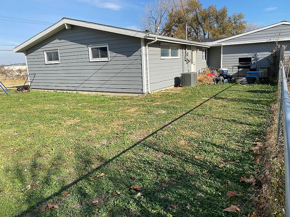 2nd image of 149 Hoover Ct