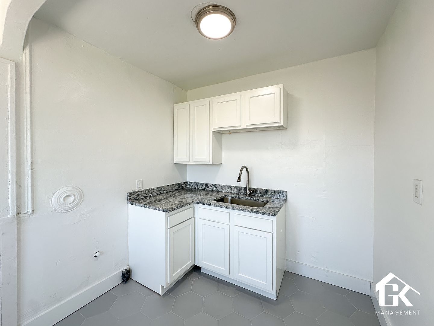3737 Scovel Pl Apt 12, photo 6
