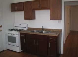 3152 W Cullom Ave, Chicago, IL 60618