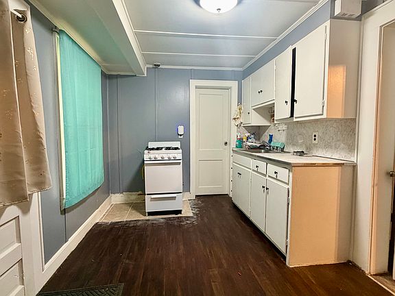 5th image of 405 Clifton Blvd #R