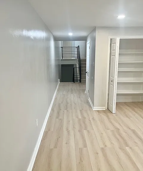708 N Franklin St #3 — Photo 6