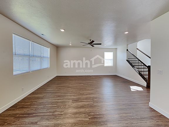 5th image of 2032 E Silverado Ln