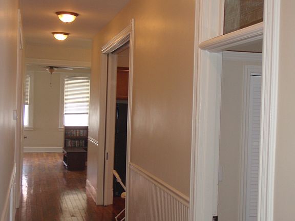 4th image of 211 Ashley Ave Unit A
