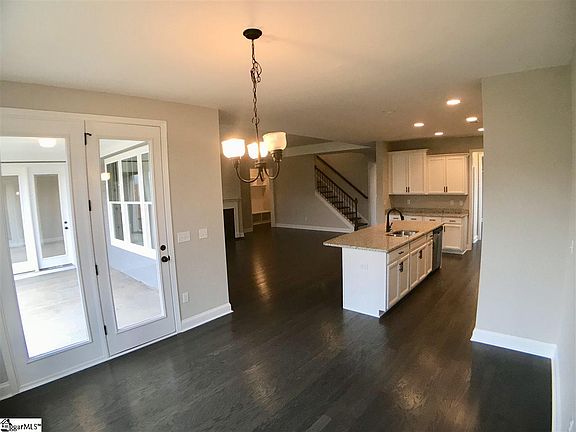 4th image of 606 Torridon Dr Lot 60