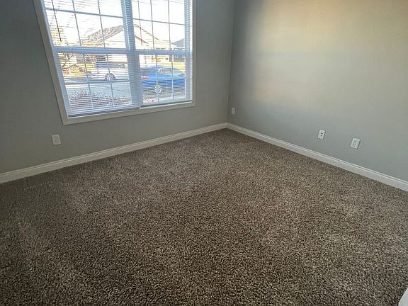 3rd image of 3945 Electra Ct