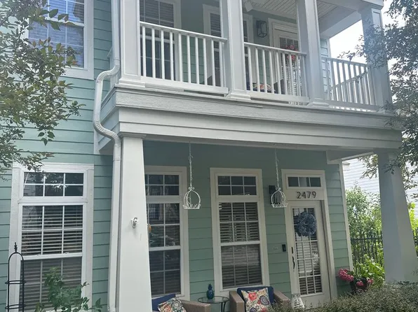 2479 Frontier Elm Dr, Fayetteville, AR