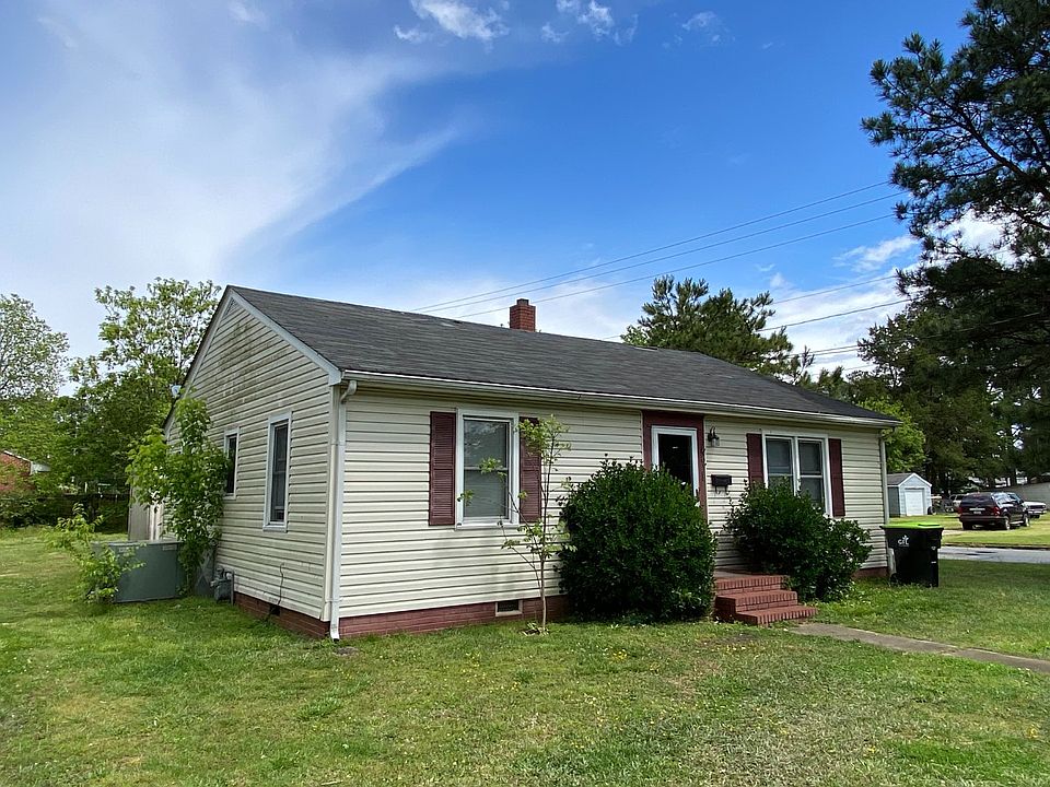 2nd image of 421 Catherine Creek Rd
