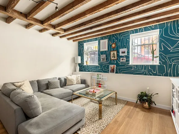 267 E 7th St Unit Garden, New York, NY 10009