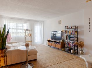 1130 11th St APT 6H, Miami Beach, FL 33139
