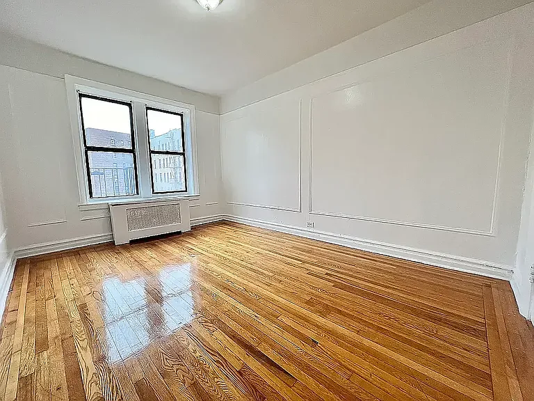 2976 Marion Ave #J6 — Photo 4