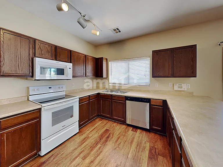 25841 W Miami St — Photo 3