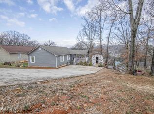 1218 Maryland Ave, Knoxville, TN 37921