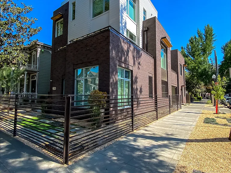 1731 Capitol Ave — Photo 1