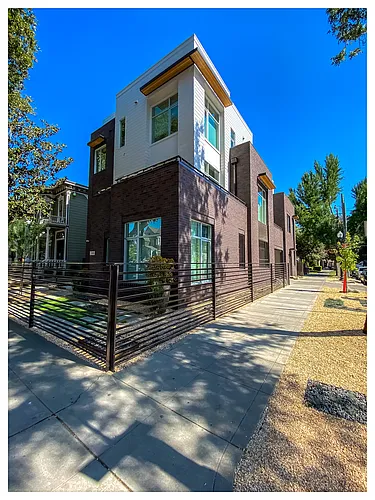 1731 Capitol Ave Photo 1