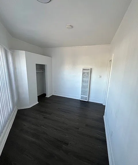 5405 S Central Ave — Photo 5