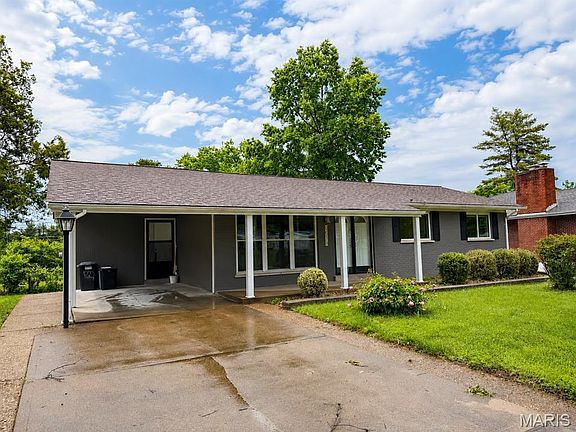 2nd image of 9515 Huron Dr