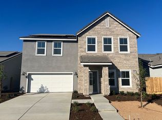 817 Grant Ave W, Madera, CA 93636