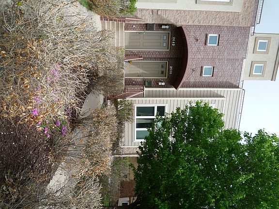 2nd image of 2640 N Vine St