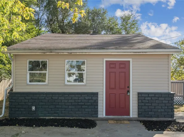 401 28th Ave SW, Cedar Rapids, IA 52404