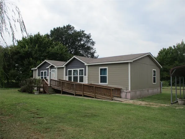 260 Rs County Rd #3231, Emory, TX 75440